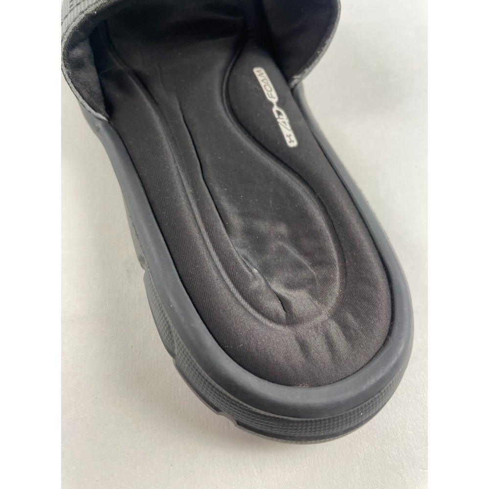 Under armour Sandals Youth Size 5 Black Slip On 4D Foam - Picture 9 of 10